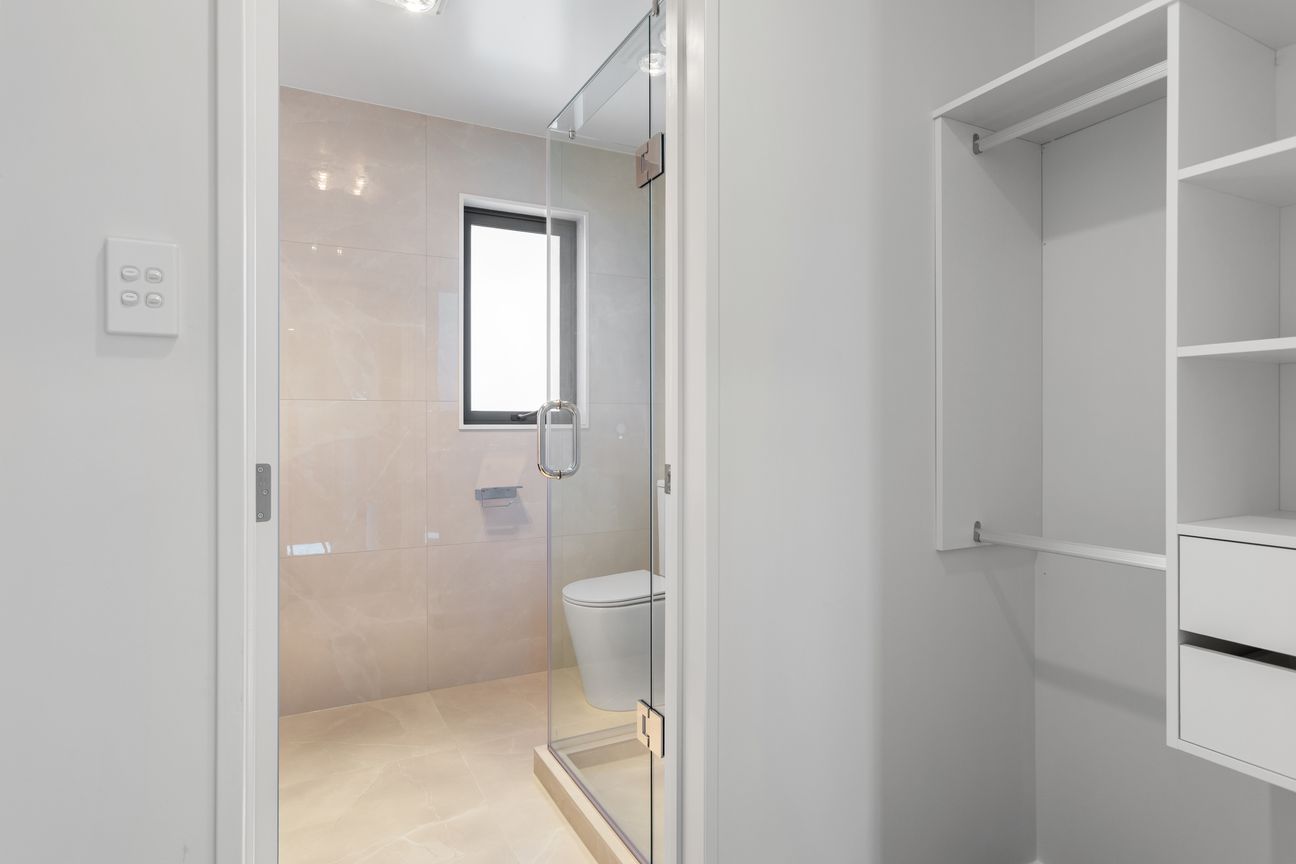 Modern, Freehold & Move-In Ready | Westgate Winner - Widok 6