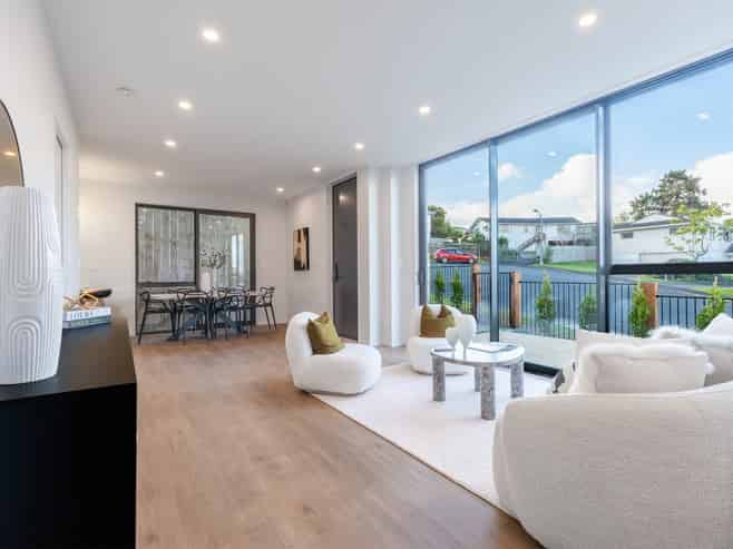 1-4/16 Tetrarch Place, Totara Vale