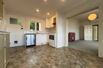 22 Dorking Rd, Brooklyn