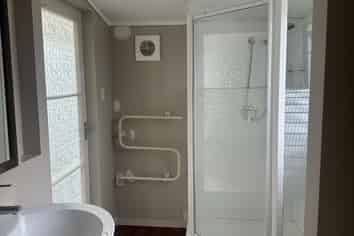 Manawatu / Whanganui - Address withheld