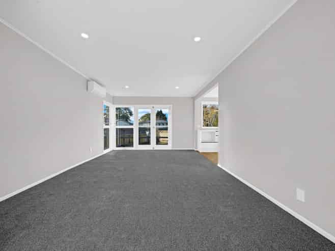 22 President Avenue, Papakura