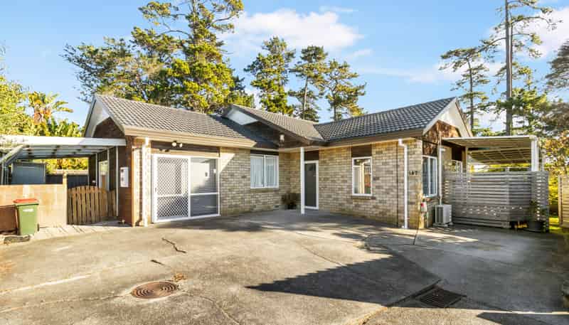 187 Burswood Drive, Botany Downs