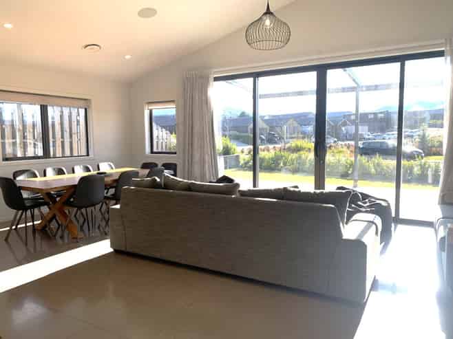 7b Lammermoor Street, Wanaka