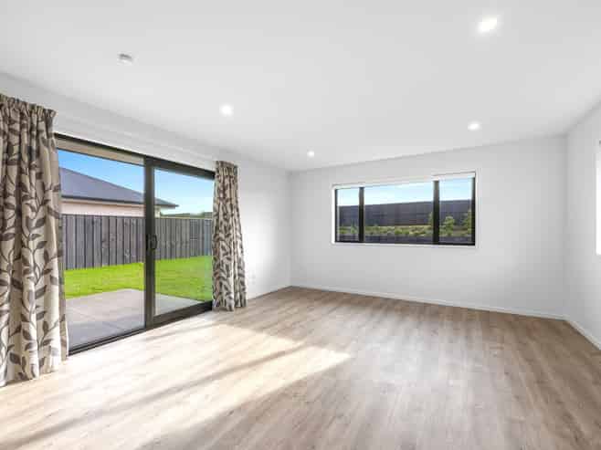 38 Greenslade Drive, Lincoln