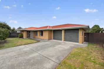 2/1 Spurway Place, Mairehau