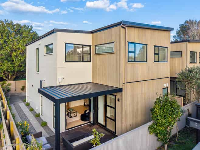 11D Acorn Street, Royal Oak
