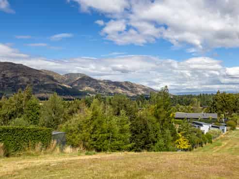 54 Koreke Loop, Lake Hawea
