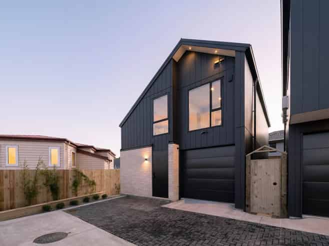 Lot 4/16 Tetrarch Place, Totara Vale