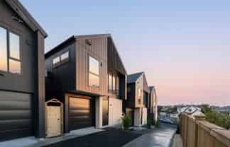 Lot 4/16 Tetrarch Place, Totara Vale