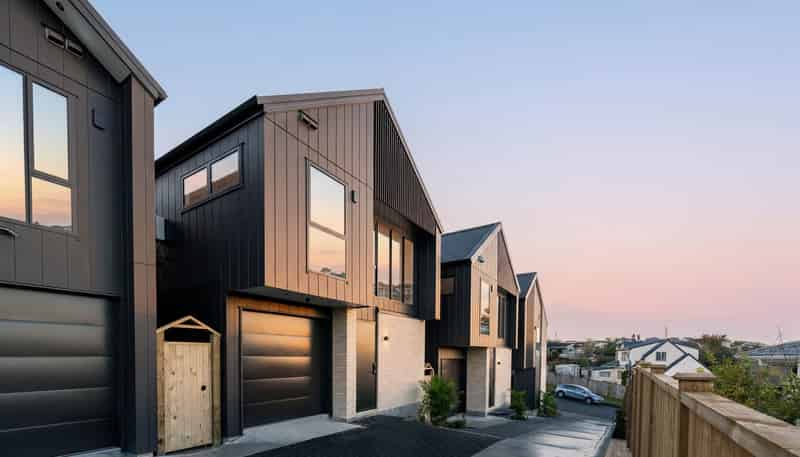 Lot 4/16 Tetrarch Place, Totara Vale