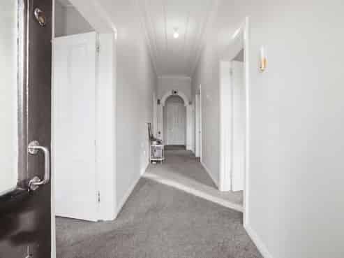 9 St Heliers Court, Clyde Hill