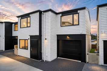 32D Grande Vue Road, Hillpark