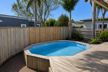23 South Highway, Whitianga