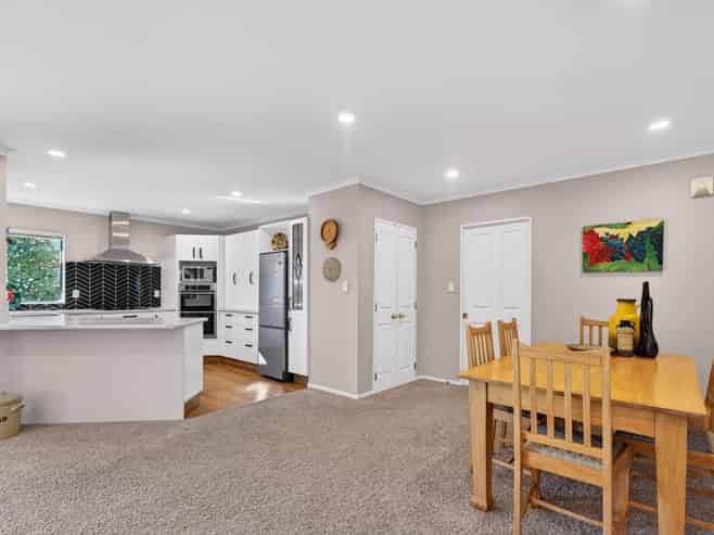 905 Rimu Street, Mahora