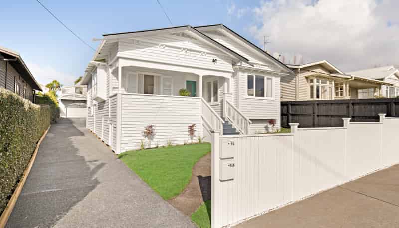 94 West End Road, Westmere