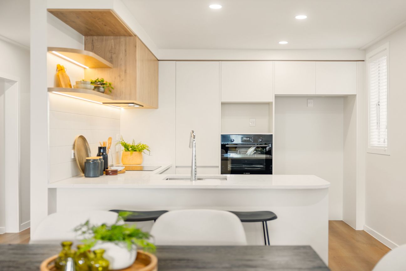 The Character. The Lifestyle. The Location. - Vista 6