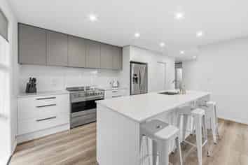 2 Olearia Lane, Woodend