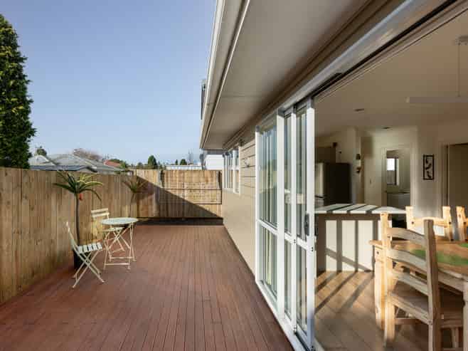 10A Queen Road, Bellevue