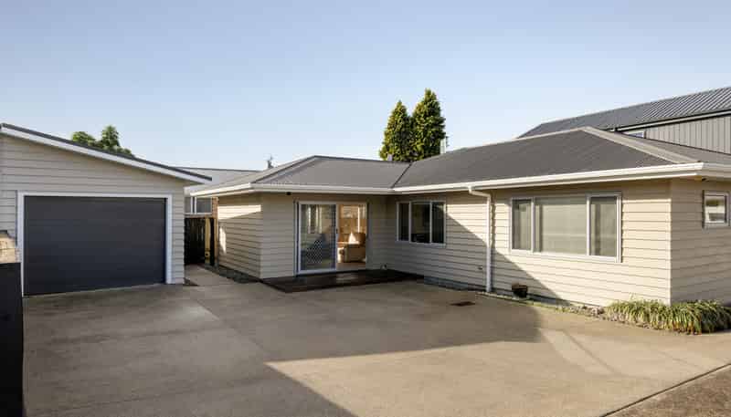 10A Queen Road, Bellevue