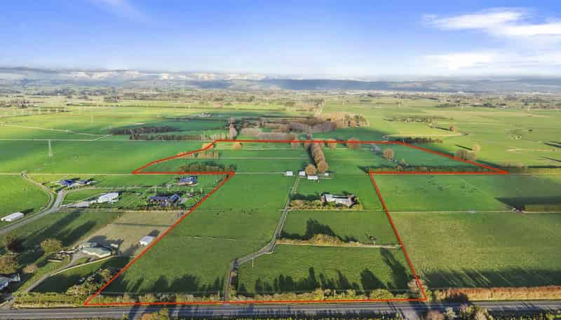 1204 Camerons Line, Aorangi