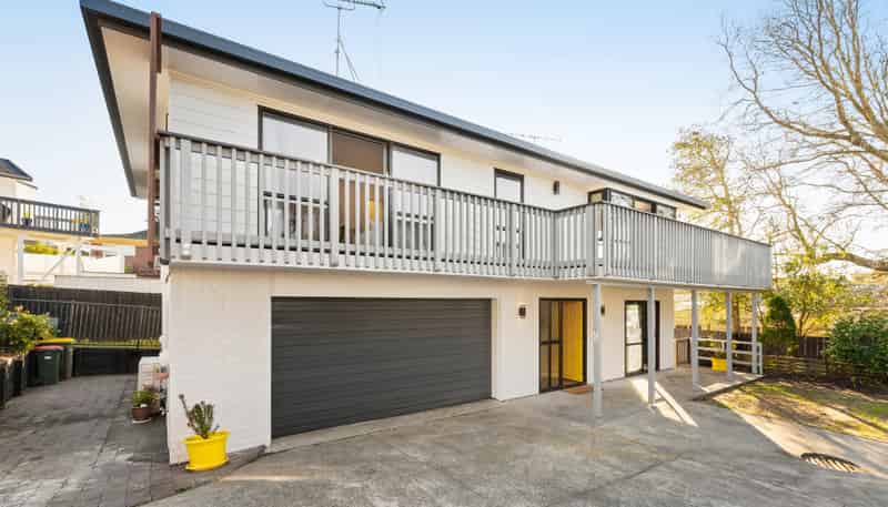 2/35 Bay Street, Red Beach