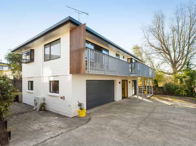 2/35 Bay Street, Red Beach