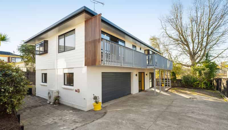 2/35 Bay Street, Red Beach