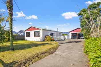 10 Stout Street, Westport