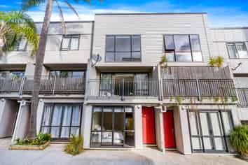 15/1904 Great North Road, Avondale