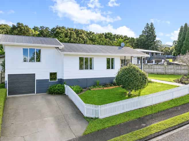 1 Birch Hill Place, Dinsdale