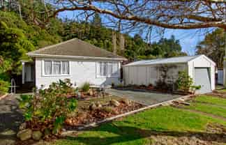 126 Hine Road, Wainuiomata