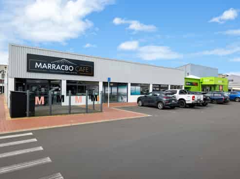 Split risk investment in prime location
