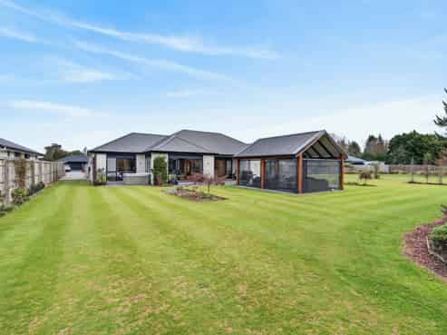 62 Graeme Foote Street, Darfield