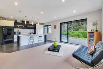 69 Parkhaven Drive, Rosehill