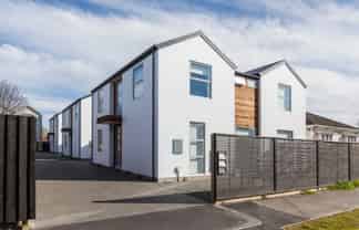 R6 - 1/32 Dickens St, Addington