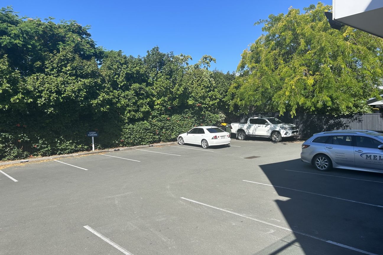 Ground Floor Commercial Space - 20 Oxford Street - Widok 4