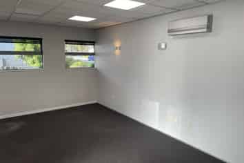 Ground Floor Commercial Space - 20 Oxford Street
