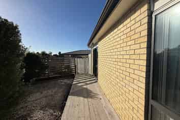 26 Nile Road, Kelston