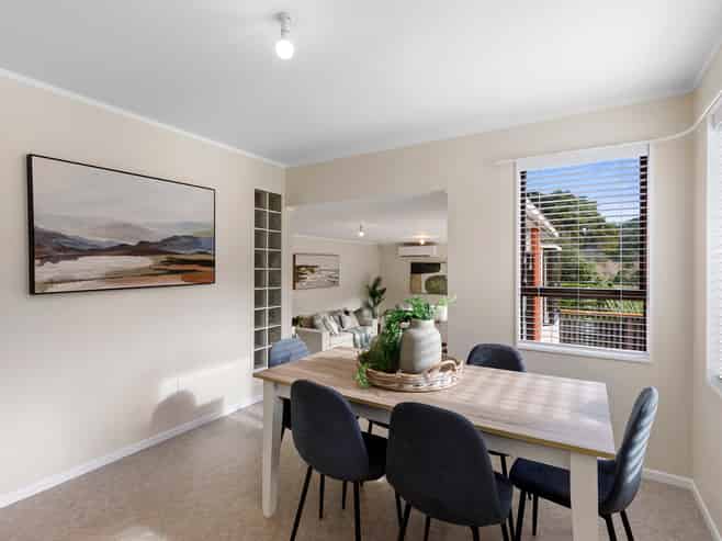 136 Moores Valley Road, Wainuiomata