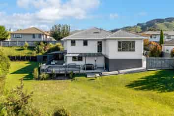 21 McEwen Crescent, Riverstone Terraces