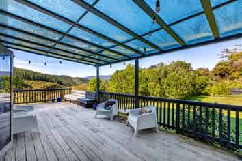 21 McEwen Crescent, Riverstone Terraces