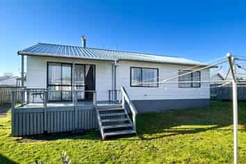 18B Beech Place , Owhata