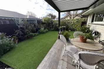 2/46 Thornycroft St, Fendalton