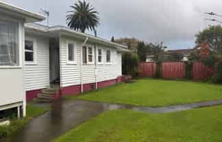 89 Queenwood Road, Levin
