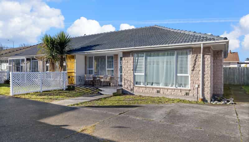 1/566 Gloucester Street, Linwood