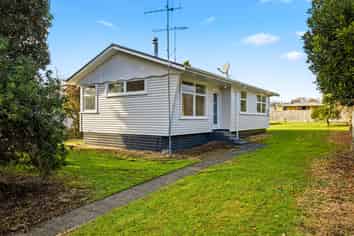 108 Te Rangitautahanga Road, Turangi