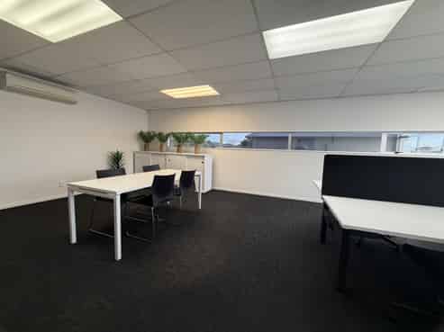 Furnished office with on site car park