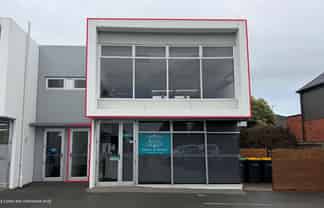 Furnished office with on site car park