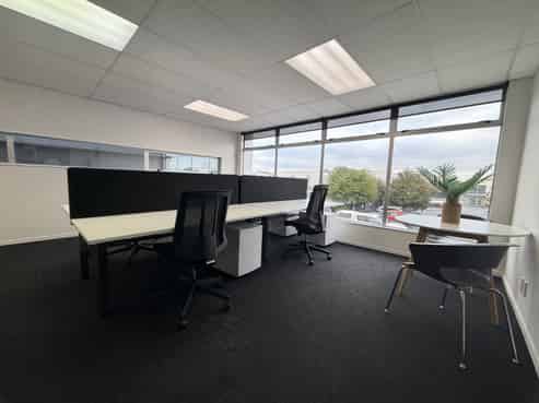Furnished office with on site car park