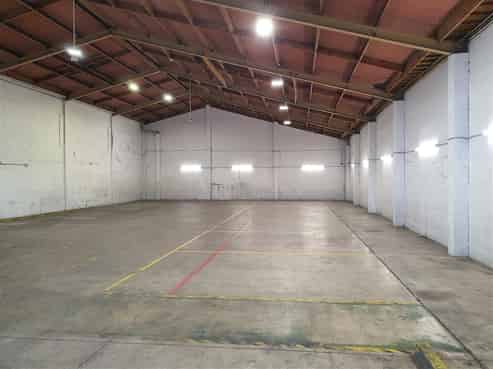 Warehouse and Yard – Cheap Rates